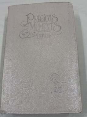 Precious Moments Bible New King James Version Nelson 271V Keepsake Edition